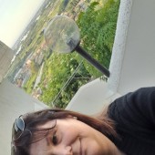 Laura - 59 | Latina