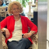 Patrizia - 69 | Brescia